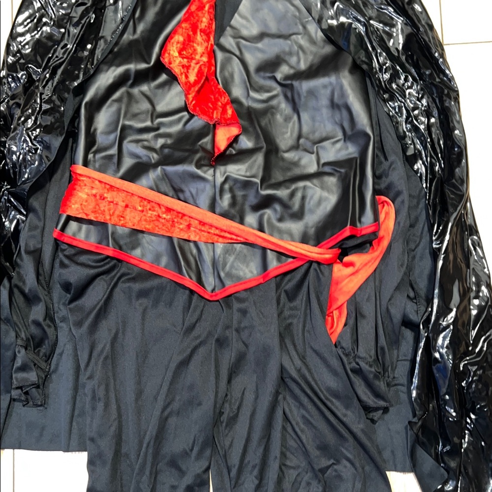 EUC - Rubie's El Bandido Deluxe Adult Costume - Black and Red - Picture 7 of 16